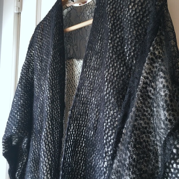 Free People Lace Inset Oversize Cardigan XS - Picture 4 of 7